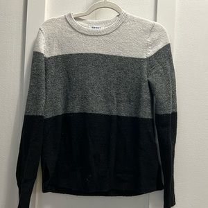 Old Navy sweater